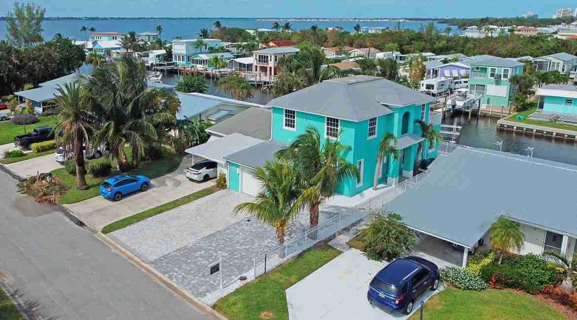 BP_012_94_AQUA_RA_JENSEN_BEACH_FL_34957