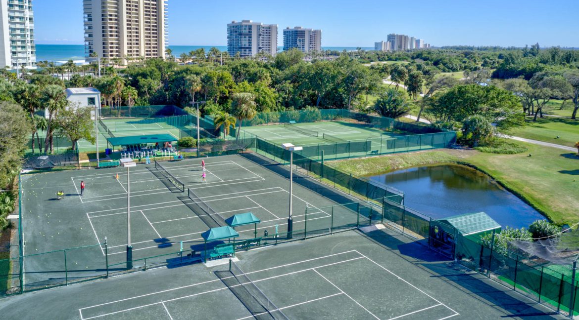 051 - Tennis 1 - Country Club