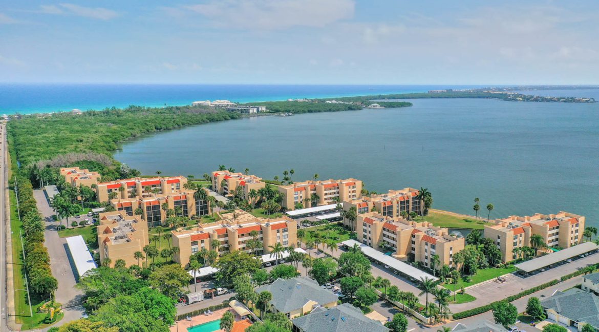 001 - Aerial 1 - Fairwinds Cove