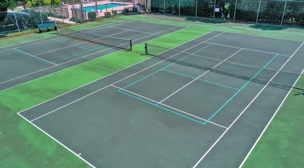 040 - Tennis - Fairwinds Cove