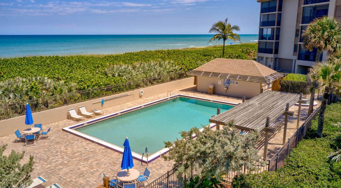 033_-_Oceanfront_Pool_3_-_Sandpebble