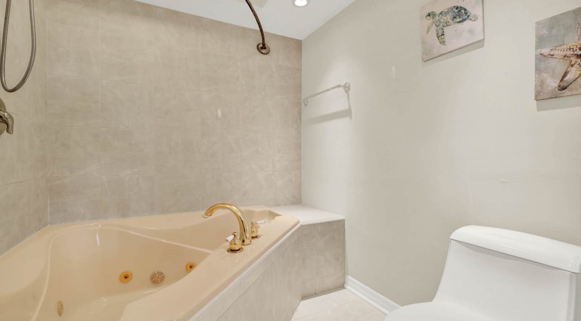 101_Ocean_Towers_B-65