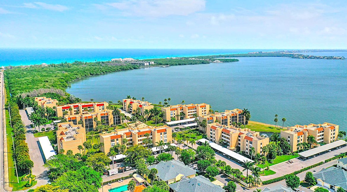 001 - Aerial 1 - Fairwinds Cove