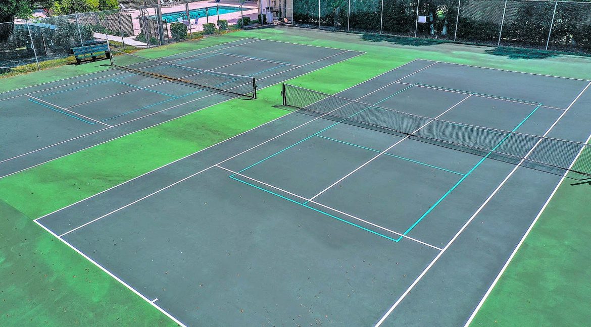 040 - Tennis - Fairwinds Cove