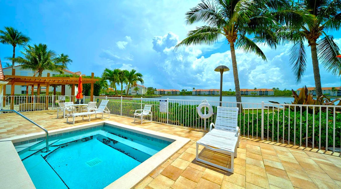 100C3_Jensen_Beach_Club-34